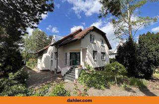 Einfamilienhaus kaufen in 04207 Grünau-Siedlung, Großzügiges Einfamilienhaus mit Neubau- oder Teilungsoption in Leipzig - Nahe Kulkwitzer See