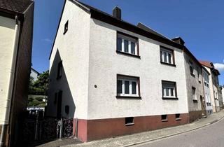 Einfamilienhaus kaufen in 66386 St. Ingbert, Modernisiertes Einfamilienhaus – Stadtnahes Wohnen in St. Ingbert