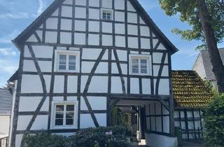 Haus kaufen in 58849 Herscheid, Herscheid - Haus im Herzen von Herscheid