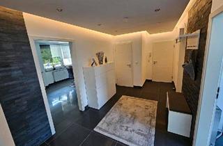 Wohnung kaufen in 58093 Hagen, Hagen - Modernisierte 3,5-Zimmer-Wohnung mit Balkon auf Emst