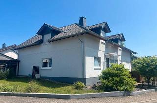 Haus kaufen in 67596 Dittelsheim-Heßloch, Dittelsheim-Heßloch - Zwei-Familien-Haus mit großem Grundstück in Dittelsheim-Heßloch