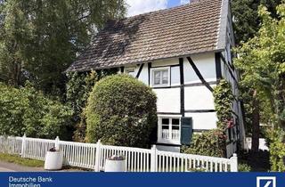 Haus kaufen in 42553 Velbert, Velbert - Angebotsverfahren! - Märchenhafter Fachwerktraum mit Geschichte