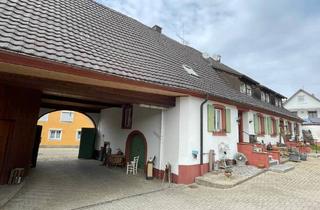 Haus kaufen in 79282 Ballrechten-Dottingen, Ballrechten-Dottingen - Ein Objekt mit wunderbaren Möglichkeiten !