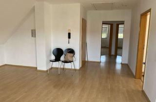 Wohnung kaufen in Seestraße 16, 61200 Wölfersheim, Sehr großzügige, frisch renovierte 3 Zimmerwohnung zum Sofortbezug