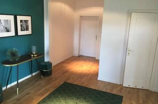 Wohnung mieten in Strausberger Platz 15, 10243 Friedrichshain, Möblierte Drei-Zimmer Wohnung inklusiv aller Nebenkosten in zentraler Berlinlage