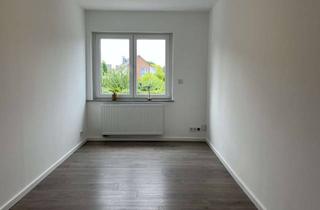 Wohnung mieten in Mühlenweg 20, 32139 Spenge, Erstbezug nach Sanierung mit Balkon: Exklusive 3-Raum-Wohnung mit geh. Innenausstattung in Spenge