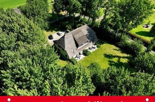 Haus kaufen in 25836 Welt, Großes Zweifamilienhaus unter Reet mit moderner Ausstattung