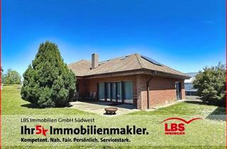 Haus kaufen in 88605 Sauldorf, Kernsanierter Bungalow mit Traumküche, Kamin, Doppelgarage + Solaranlage