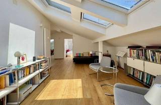 Wohnung kaufen in 83376 Truchtlaching, Wunderschön sanierte Atelierwohnung in ruhiger Lage nahe Chiemsee