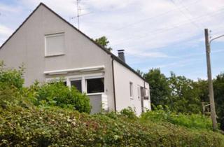 Wohnung kaufen in 42109 Uellendahl-Katernberg, Helle 1,5 Zi.-Dachgeschoss Wohnung mit Garage in guter Lage Wuppertals