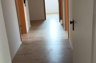 Wohnung mieten in 97332 Volkach, Erstbezug nach Sanierung mit Balkon: Attraktive 3-Zimmer-Wohnung in Volkach