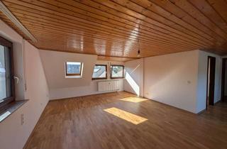 Wohnung mieten in 73550 Waldstetten, 3-Zimmer-Dachgeschosswohnung mit EBK in Waldstetten
