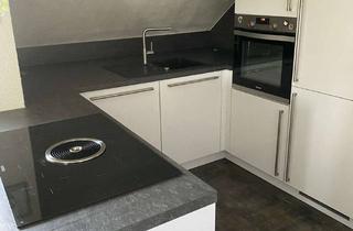 Wohnung mieten in Geiselhöringer Straße 58a, 94315 Straubing, 2-Zimmer-DG-Wohnung mit Balkon und EBK