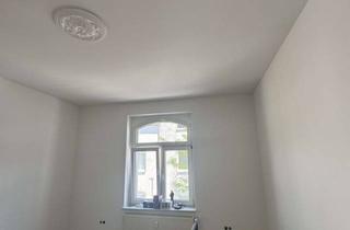 Wohnung mieten in Rathenaustraße 10, 58300 Wetter, Stilvolle 3-Raum-Wohnung mit Balkon in Wetter (Ruhr)