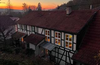 Haus kaufen in 72770 Reutlingen, Idyllisch gelegenes Fachwerkhaus in besonderer Halbhöhenlage