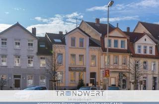 Mehrfamilienhaus kaufen in 31785 Hameln, Vielseitiges Mehrfamilienhaus mit zwei Wohneinheiten und vermieteter Einliegerwohnung