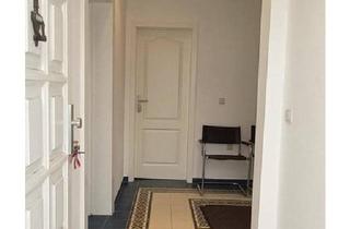 Wohnung kaufen in 63065 Offenbach am Main, Offenbach am Main - Sehr schönes 2 Zimmer-Büro im Stil-Altbau mit eigenem Eingang