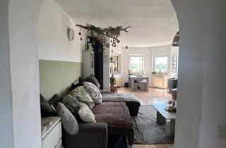 Wohnung kaufen in 63505 Langenselbold, Langenselbold - 2-Zimmer-Dachgeschosswohnung in Langenselbold zu verkaufen