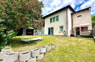 Haus kaufen in 93152 Nittendorf, Nittendorf - Geräumiges Familienhaus mit Balkon in Nittendorf