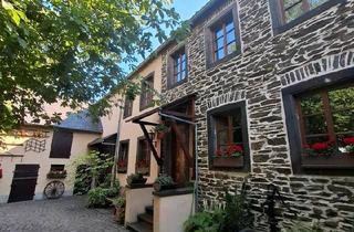 Haus kaufen in 56829 Pommern, Pommern - Denkmalgeschütztes Wohnhaus mit rustikalem Charme
