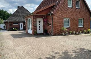 Haus kaufen in 27801 Dötlingen, Dötlingen - Zwei Einfamilienhäuser auf einem Grundstück in Neerstedt