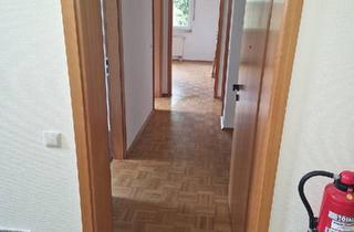Wohnung kaufen in 34134 Kassel, Kassel - Schöne 2 Zimmer-Wohnung EG im Herzen von Kassel-Niederzwehren