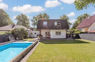 Einfamilienhaus kaufen in 15827 Blankenfelde-Mahlow, Blankenfelde-Mahlow - **HIER LÄSST ES SICH AUCH BEI HITZE BESTENS AUSHALTEN! POOL - LOUNGE ECKE - KLIMATISIERT!**