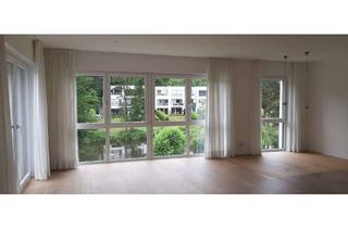 Wohnung mieten in 51503 Rösrath, Grosszügige, helle und ruhige 4-Zimmer Dachgeschosswohnung in Rösrath mit Blick ins Grüne