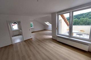 Wohnung mieten in Hardtring 32, 63785 Obernburg, Schöne 2-Zimmer-Dachgeschosswohnung mit Balkon und EBK