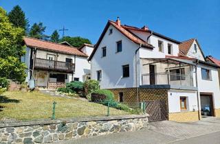 Mehrfamilienhaus kaufen in Waldstraße 28, 98587 Steinbach-Hallenberg, Großzügiges Ein- oder Mehrfamilienhaus mit Einliegerwohnung in ruhiger Waldrandlage