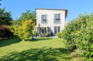 Haus kaufen in 76479 Steinmauern, Neuwertiges EFH mit A+ Effizienz, großem Garten & E-Ladesäule – Traumhaus in Steinmauern!