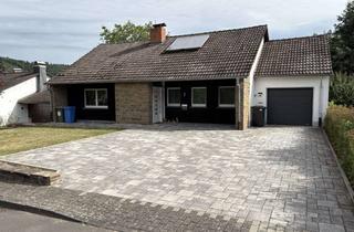 Einfamilienhaus kaufen in 53557 Bad Hönningen, Freistehendes Einfamilienhaus in Bad Hönningen in ruhiger Lage
