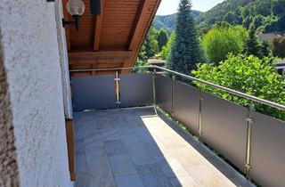 Wohnung mieten in 66994 Dahn, Freundliche 2-Zimmer-Dachgeschosswohnung mit Balkon und Einbauküche in Dahn