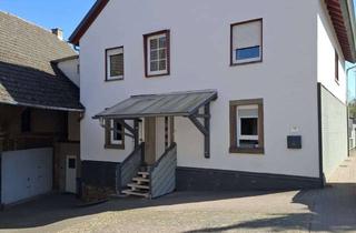 Einfamilienhaus kaufen in 66879 Kollweiler, TOP-KAPITALANLAGEEinfamilienhaus mit Einliegerwohnung