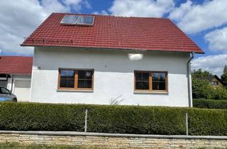 Einfamilienhaus kaufen in Bahnhofsiedlung, 92358 Seubersdorf, Ideal für Familien. Einfamilienhaus mit guter Anbindung in ruhiger Lage mit Garten