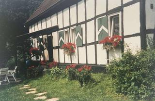 Haus kaufen in An Der Krebsburg, 49179 Ostercappeln, Sie lieben es beim Frühstück die Rehe an ihrem Fenster vorbeiziehen zu sehen? Dann sind sie richtig!