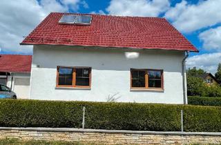 Einfamilienhaus kaufen in 92358 Seubersdorf, Seubersdorf in der Oberpfalz - Charmantes Einfamilienhaus mit großem Garten und vielen Chancen