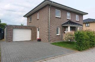 Einfamilienhaus kaufen in 24837 Schleswig, Schleswig - Einfamilienhaus mit Garage in Schleswig