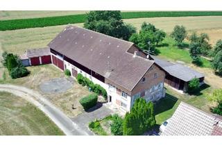 Bauernhaus kaufen in 88448 Attenweiler, Attenweiler - Mit viel Potenzial! Freistehender Bauernhof mit großem Grundstück