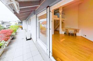 Wohnung kaufen in 79539 Lörrach, Lichtdurchflutetes und zentrales Apartment mit Dachterrasse in Lörrach