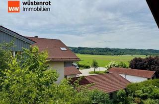 Wohnung kaufen in 83052 Bruckmühl, Reserviert! Sehenswerte 3-Zi.-DG-Wohnung mit Ausblick! 3-Fam.-Haus in ruhiger Ortsrandlage!