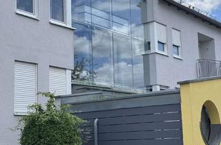 Wohnung kaufen in 71069 Sindelfingen, Charmante 2-Zimmer-Wohnung mit Terrasse in schöner und ruhiger Lage von Sindelfingen-Darmsheim