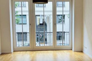 Wohnung mieten in Beuthstraße, 10117 Mitte, Sensationelle 4 Zimmerwohnung mit eigenem Garten