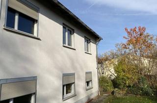 Wohnung mieten in 96484 Meeder, Außergewöhnliche 4-Zimmer-Wohnung mit eigenem Gartenanteil in Meeder