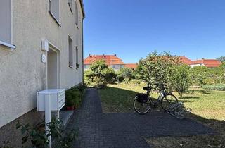 Wohnung mieten in Bunsenstr. 29, 06237 Leuna, Alles neu im 1. Obergeschoss mit Garage und großem Garten