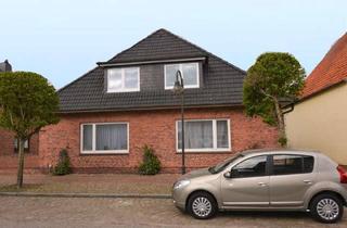 Wohnung mieten in 25774 Lunden, Helle Dachgeschosswohnung in Lunden zu vermieten