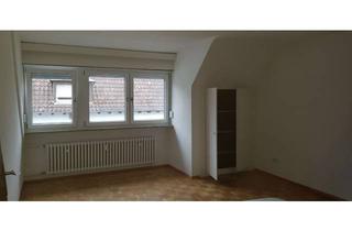 Wohnung mieten in Schmitthennerstraße 13, 69124 Kirchheim, Helles möbliertes Zimmer mit eigenem Bad in großer 4er WG für 1,5 Jahre
