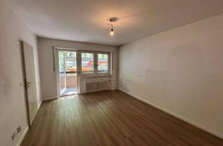 Sozialwohnungen mieten in Birkbuschstraße 88, 12167 Steglitz, Geräumige 1-Zimmer-Wohnung mit Balkon in Berlin Steglitz - WBS mit besonderem Bedarf erforderlich!