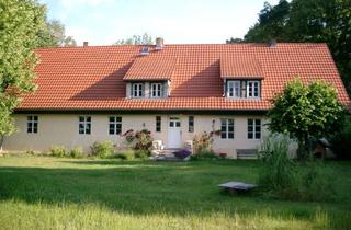 Wohnung mieten in 17268 Boitzenburger Land, Romantische Haushälfte mit 1000 qm Garten auf idyllischem Grundstück in der Uckermark