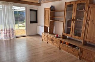 Wohnung mieten in Bergstraße 45, 97320 Mainstockheim, Freundliche 3-Zimmer-DG-Wohnung mit Einbauküche in Mainstockheim